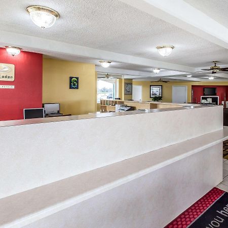 Econo Lodge Byron Exterior foto