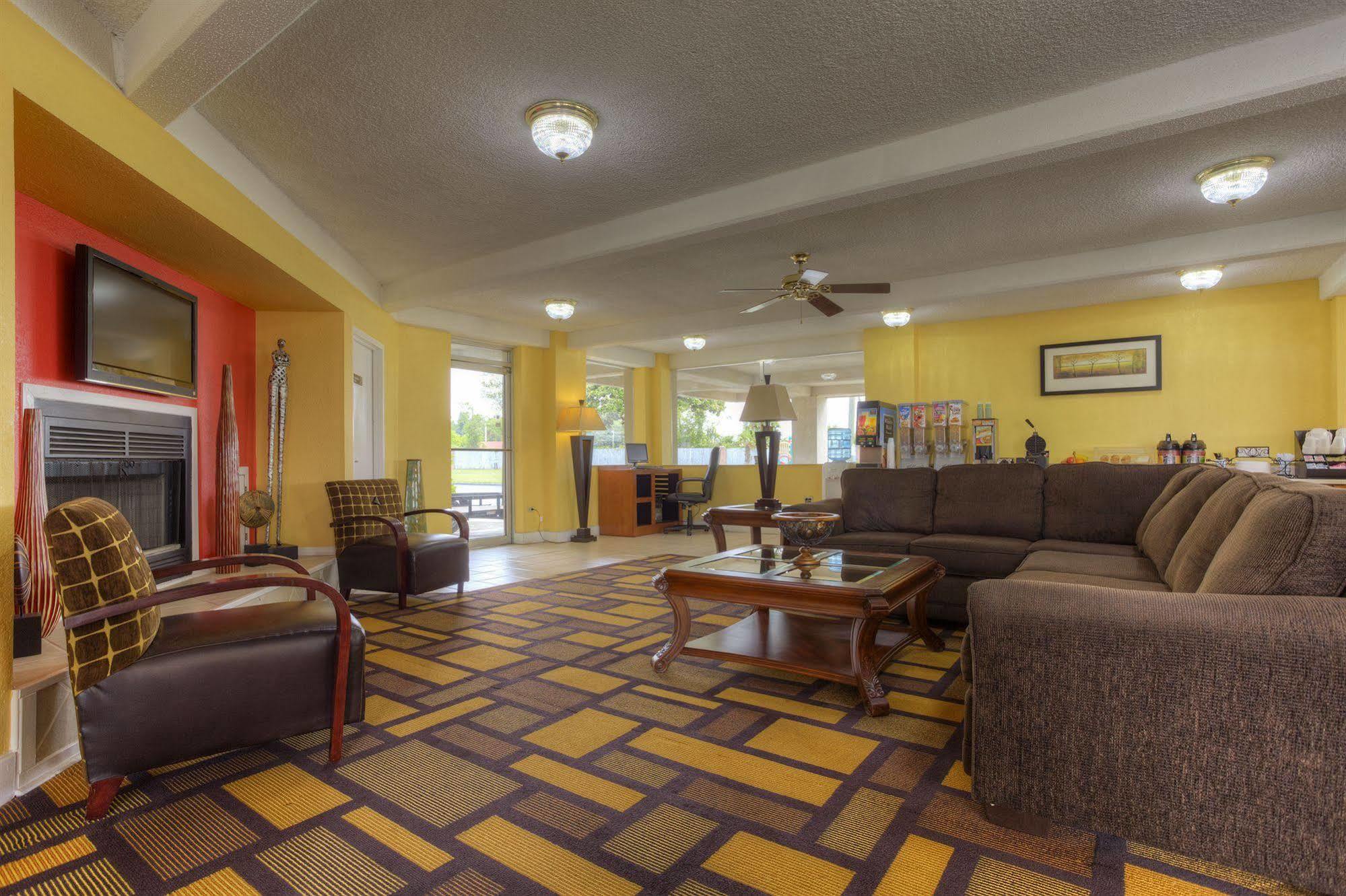 Econo Lodge Byron Exterior foto